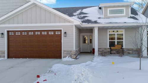 4147 Fox Forest Way, Deforest, WI, 53532-8810 | Card Image