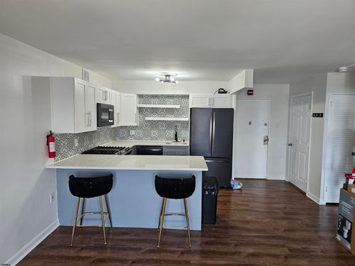 apt-306-3817 Ventnor Ave, Atlantic City, NJ, 08401-5948 | Card Image