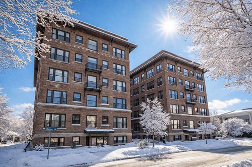 471 W South St, Kalamazoo, MI, 49007-4678 | Card Image