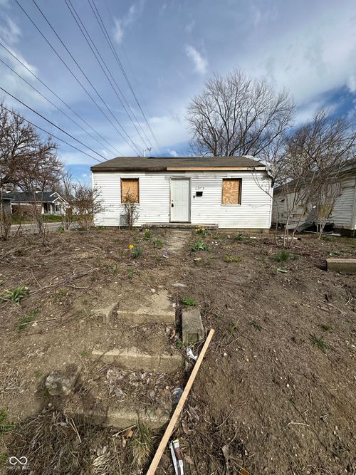 2973 N Chester Ave, Indianapolis, IN, 46218-3022 | Card Image