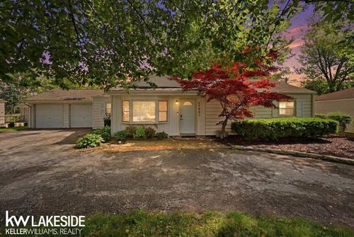 21325 Drexel St, Clinton Twp, MI, 48036-2509 | Card Image