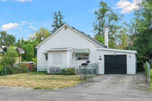 1424 Rosenthal Ave, Ottawa, ON, K1Z8H9 | Card Image