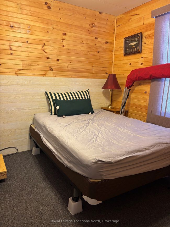 345 Doe Lake Rd, House other with 4 bedrooms, 1 bathrooms and 8 parking in Katrine ON | Image 29