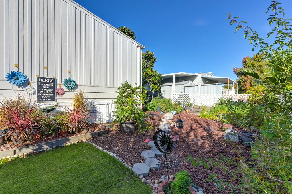 Manufactured In Park in Citrus Heights 2