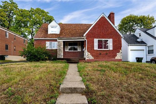 147 Niagara Ave, Dayton, OH, 45405-3722 | Card Image