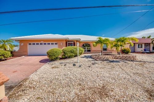 12196 Matlacha Blvd, MATLACHA ISLES, FL, 33991-1680 | Card Image