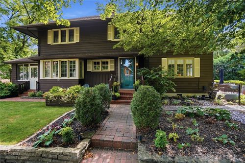 6 Glendora Ave, Oakwood, OH, 45409-2201 | Card Image
