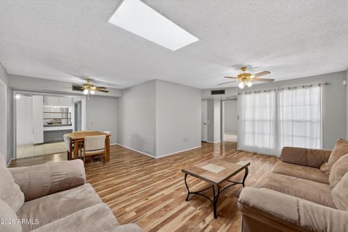 18638 N 133rd Ave, Sun City West, AZ, 85375-4811 | Card Image