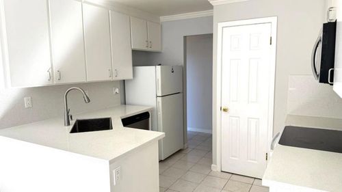 2276 Alexian Dr, San Jose, CA, 95116-1919 | Card Image