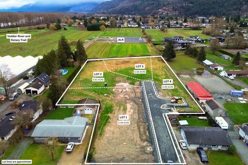 4-4520 No 3 Rd, Yarrow, BC, V2R5E8 | Card Image