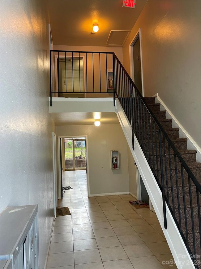 223 Common Area Hall | Image 4