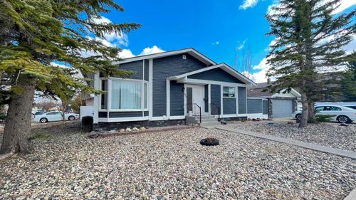 194 Pensacola Court W, Lethbridge, AB, T1K4R6 | Card Image