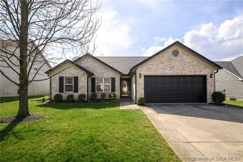 3520 Peach Tree St, Jeffersonville, IN, 47130-9350 | Card Image