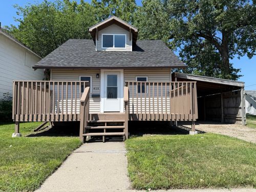 415 N 3rd St, ABERDEEN, SD, 57401-2716 | Card Image