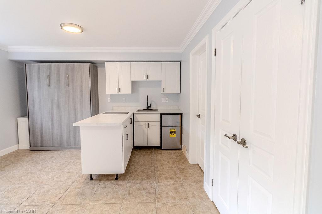 Residential Lease in Hamilton 5