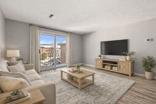 apt-m-354 Neponset St, Canton, MA, 02021-1948 | Card Image