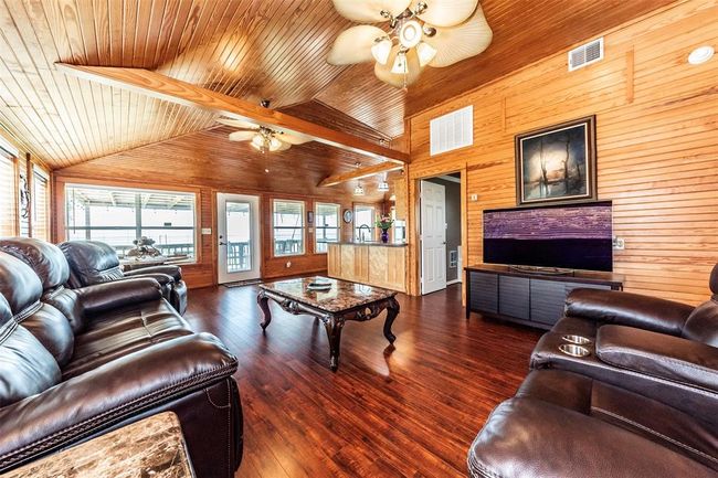 Relax or entertain, best of both worlds | Image 18