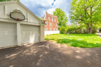 520 Parker St, House other with 7 bedrooms, 6 bathrooms and null parking in Newark NJ | Image 3