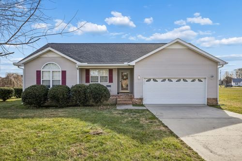 111 Eldon Dr, Manchester, TN, 37355-7818 | Card Image