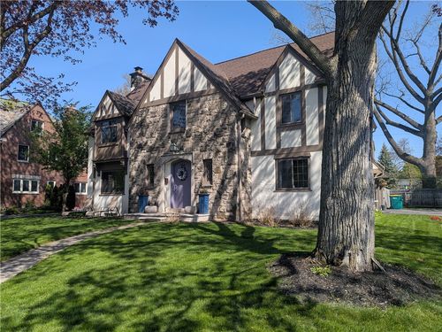 166 Monteroy Rd, Rochester, NY, 14618-1214 | Card Image