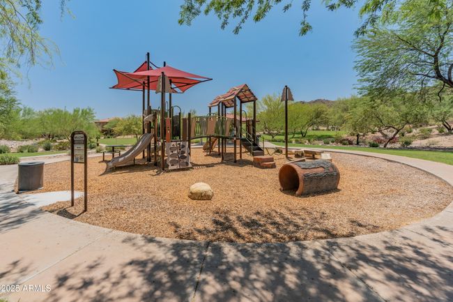 CHILDREN'S PLAY AREA!!! | Image 73