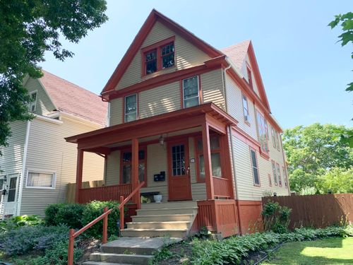 743 S 25th St, Milwaukee, WI, 53204-1037 | Card Image