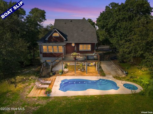 8609 Shipwatch Dr, Wilmington, NC, 28412-3535 | Card Image