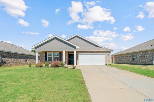 121 Ozy Dr, Athens, AL, 35613 | Card Image