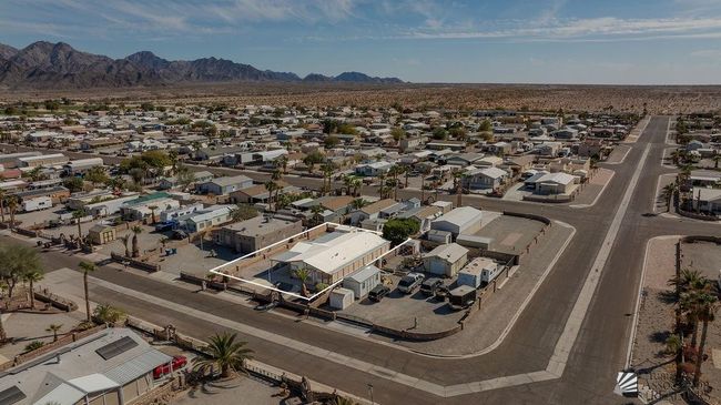 13517 E 53 Rd Ln, House other with 3 bedrooms, 2 bathrooms and 1 parking in Yuma AZ | Image 26