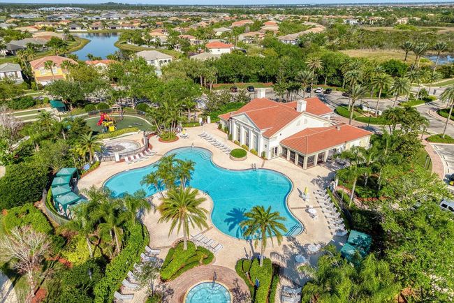 12802 Sw Lake Fern Cir, Condo with 2 bedrooms, 2 bathrooms and null parking in Port St. Lucie FL | Image 34