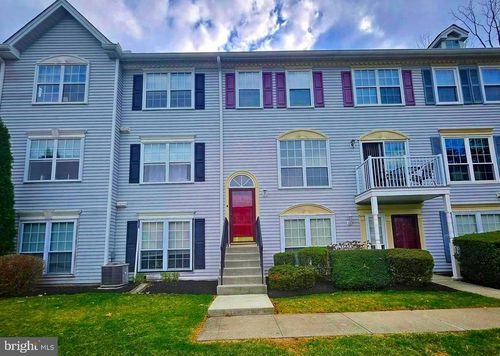 71 Chambord Ct, HAMILTON, NJ, 08619-4707 | Card Image