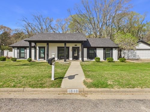 1010 Bel Air Dr, Athens, TX, 75751-3511 | Card Image