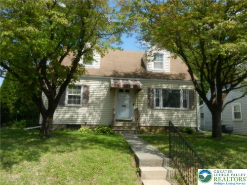 1219 S Albert St, Allentown, PA, 18103-4137 | Card Image
