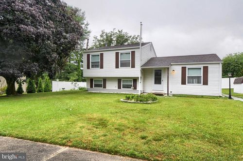 1520 Meadowcrest Ct, Aberdeen, MD, 21001-4213 | Card Image
