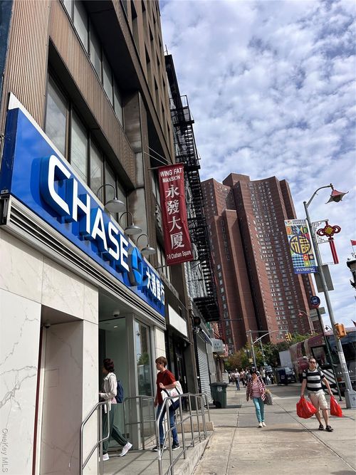 5-7 Chatham Sq, New York, NY, 10038-1000 | Card Image