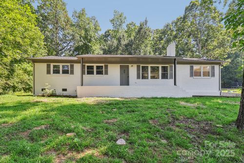 848 Ike Lynch Rd, Dallas, NC, 28034-7519 | Card Image