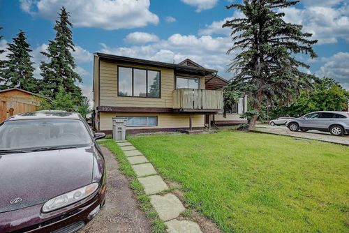 9904 71a Ave, Grande Prairie, AB, T8V5T9 | Card Image