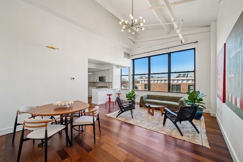 apt-310-300 Communipaw Ave, Jersey City, NJ, 07304-4077 | Card Image