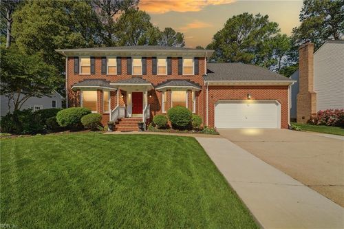 508 Las Gaviotas Blvd, Chesapeake, VA, 23322-8043 | Card Image