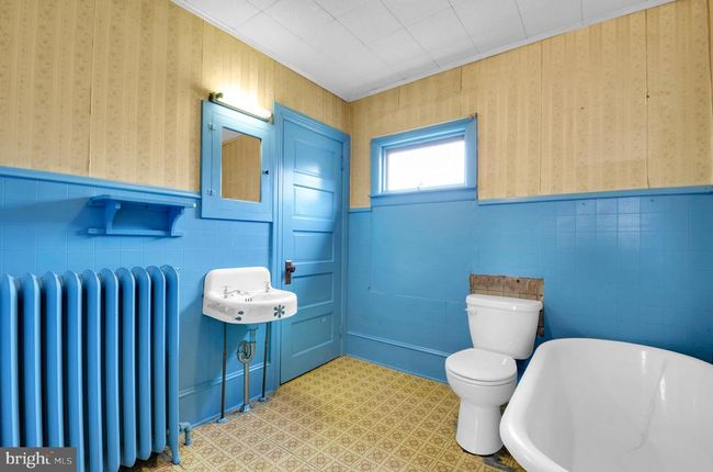 36 Cedar St, House other with 3 bedrooms, 2 bathrooms and null parking in Cressona PA | Image 18
