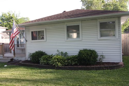 3103 Martin Ln, Rolling Meadows, IL, 60008-2622 | Card Image
