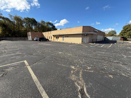 103 Grove St, Battle Creek, MI, 49037-8405 | Card Image