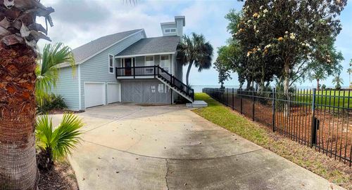 2653 Del Mar Dr, Gulf Breeze, FL, 32563-3013 | Card Image