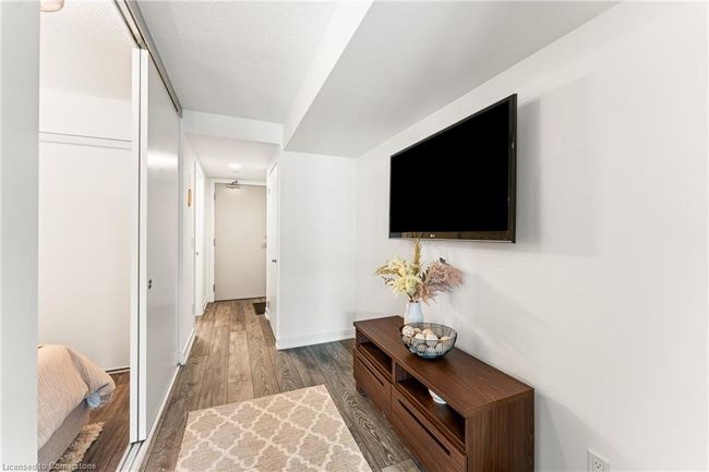 A311 - 1117 Cooke Blvd, House attached with 1 bedrooms, 1 bathrooms and 1 parking in Burlington ON | Image 8