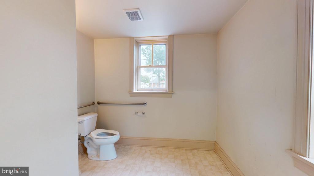 Commercial Lease in PERKASIE 3
