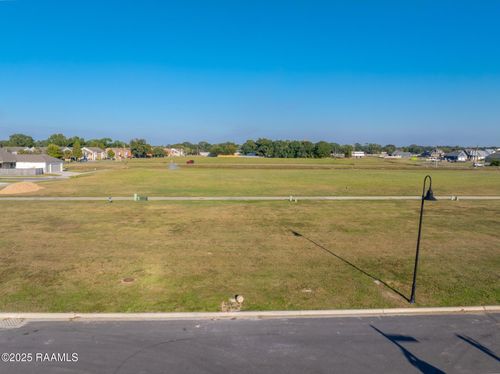 107 Keystone Dr, Scott, LA, 70583-5692 | Card Image