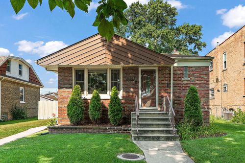12838 Honore St, Blue Island, IL, 60406-2208 | Card Image