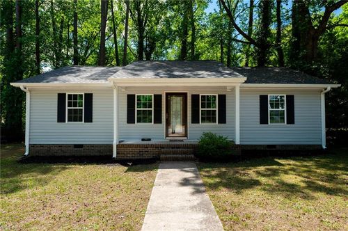 308 Hicksford Ave, Emporia, VA, 23847-2129 | Card Image