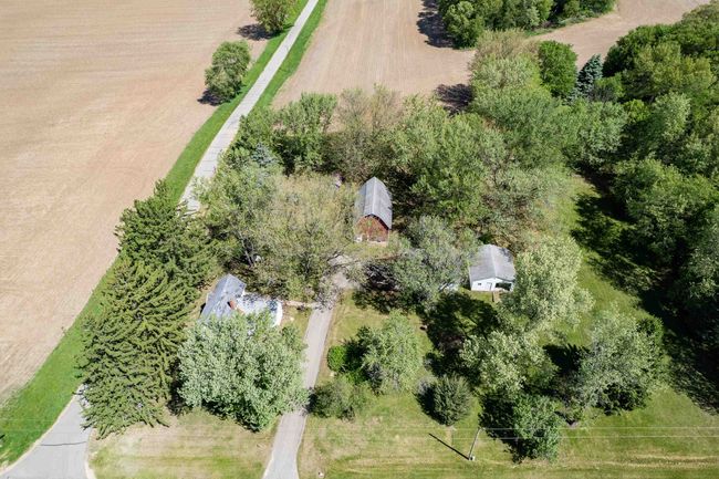 3032 Siggelkow Rd, House other with 2 bedrooms, 1 bathrooms and null parking in McFarland WI | Image 17