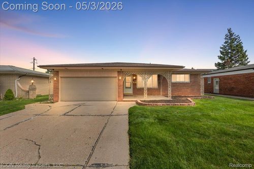 36446 Jeffrey Dr, Sterling Heights, MI, 48310-4361 | Card Image